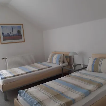 Ferienwohnung Rheinzabern Apartamento *
